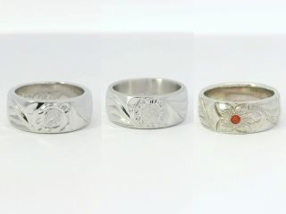 選べる3種のモチーフ♪定番のプルメリアや海亀に加え、可愛いひまわりもご用意しています。