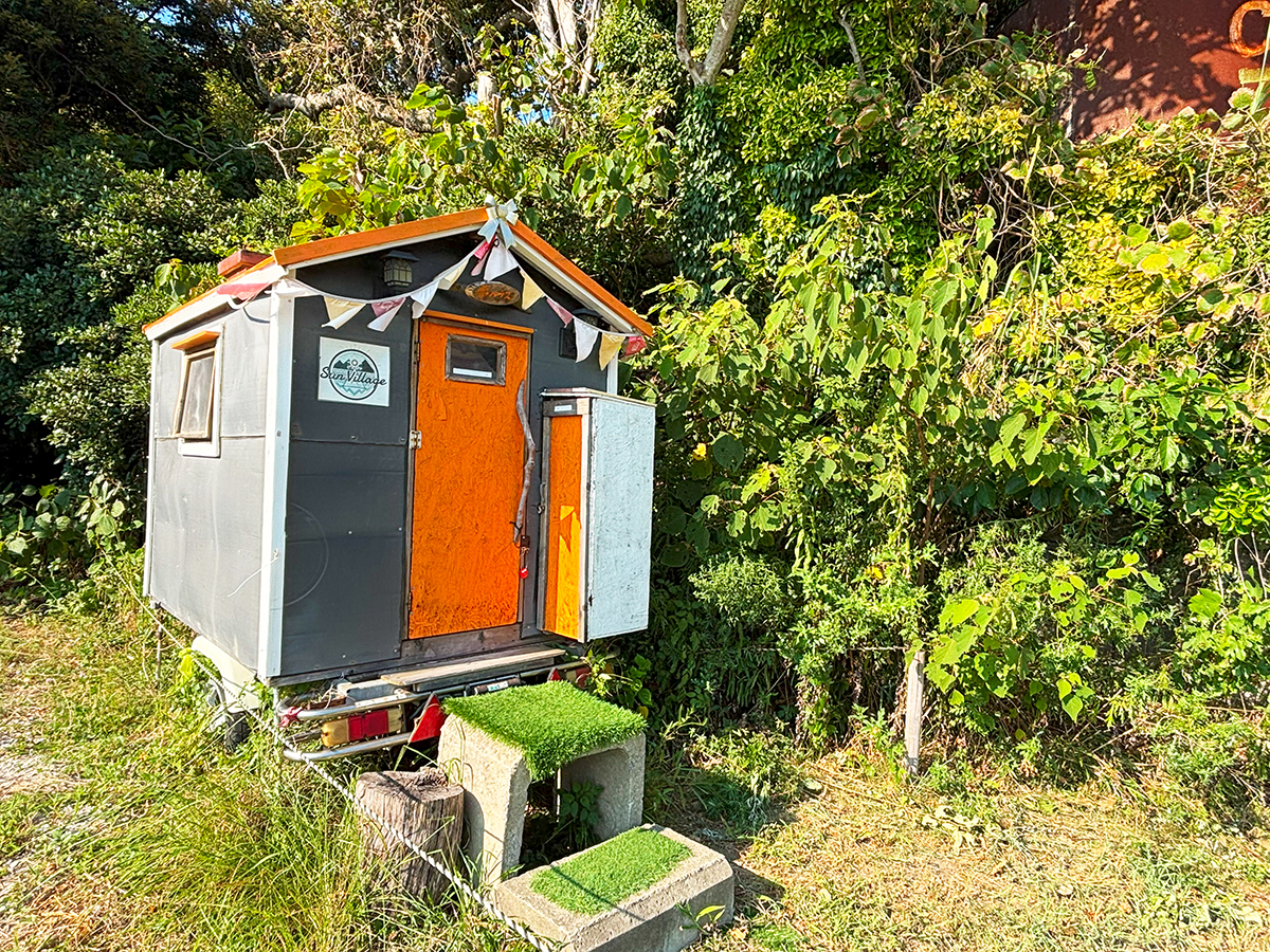 【夢ハウスサイト】子どもも大人もワクワクする、かわいいハウス付きサイト!