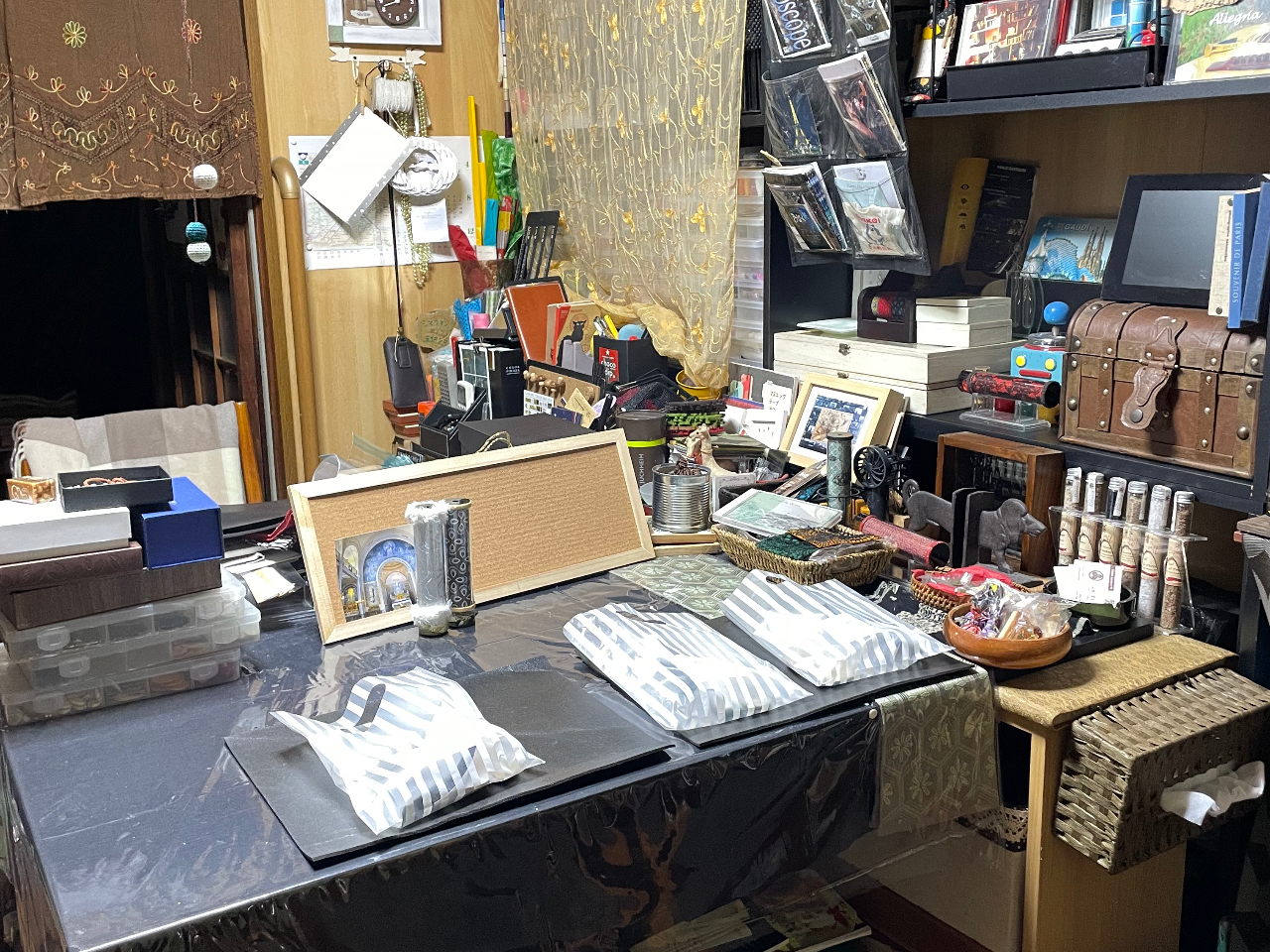 4畳半の小さな遊び空間です♪