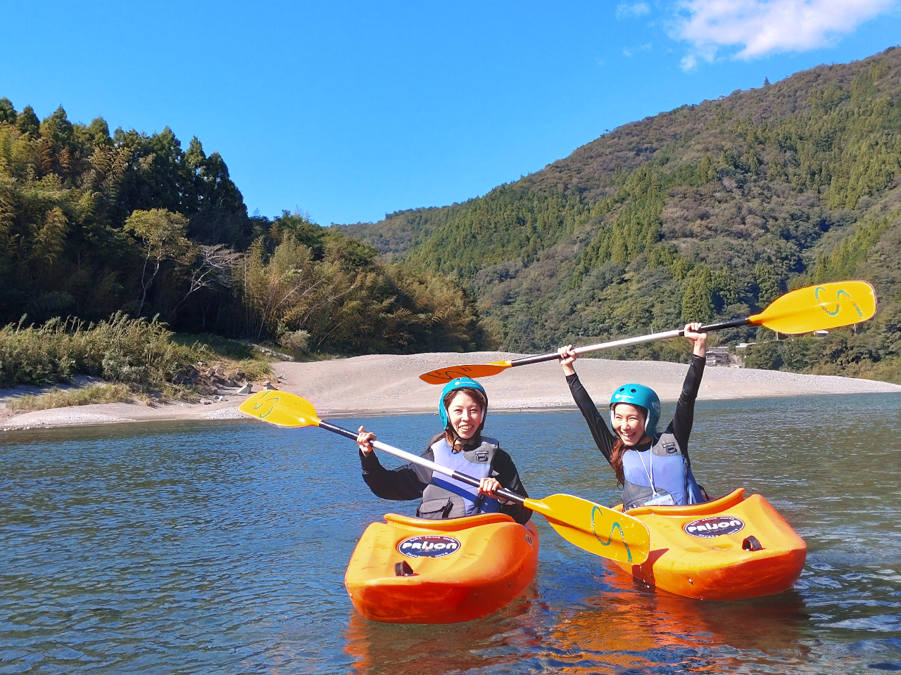 仁淀ブルー！わくわく SUP・カヤック体験 半日コース