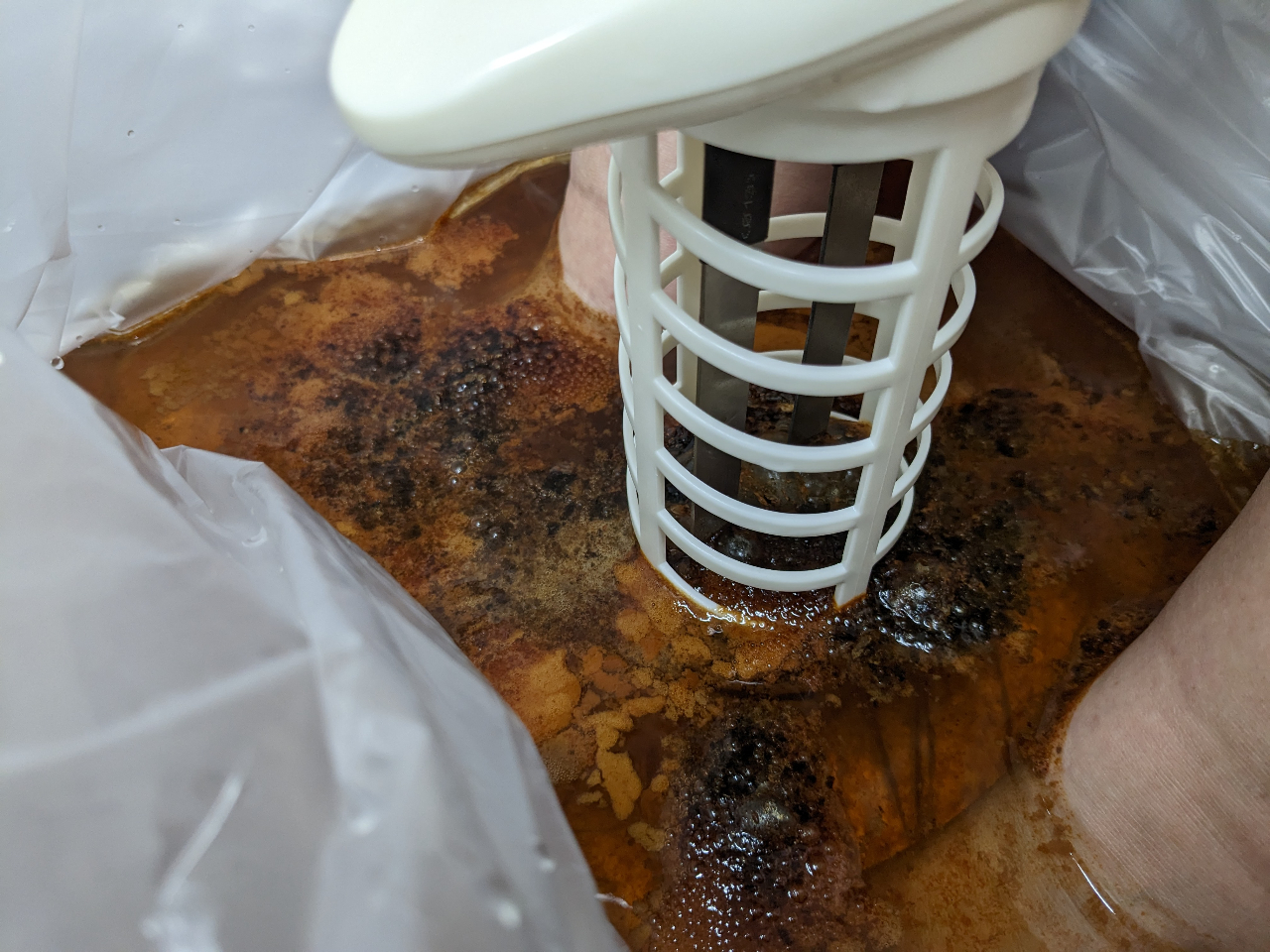 高濃度水素時短排出デトックスで体内クリーニング♪ あなたもゴッドクリーナーゴールドで体内クリーニングしませんか?当店では初めての方によりご理解いただける解説付き