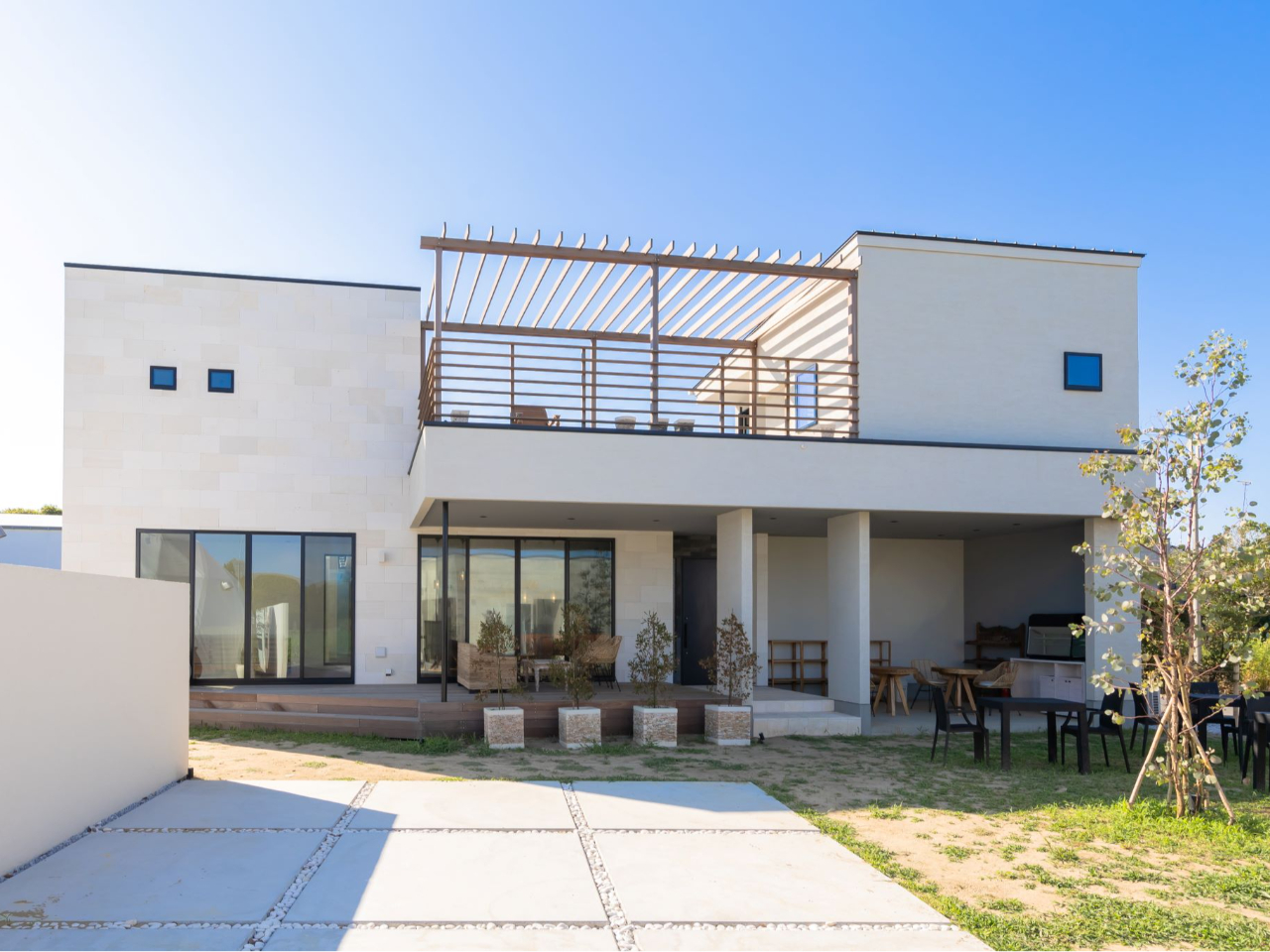 p[eB[[{eXFfUCi[YX^C̈ꌬƁALDKi27.5jƃI[vfbL̃AEghArOi13.5j݂؂łp܂B