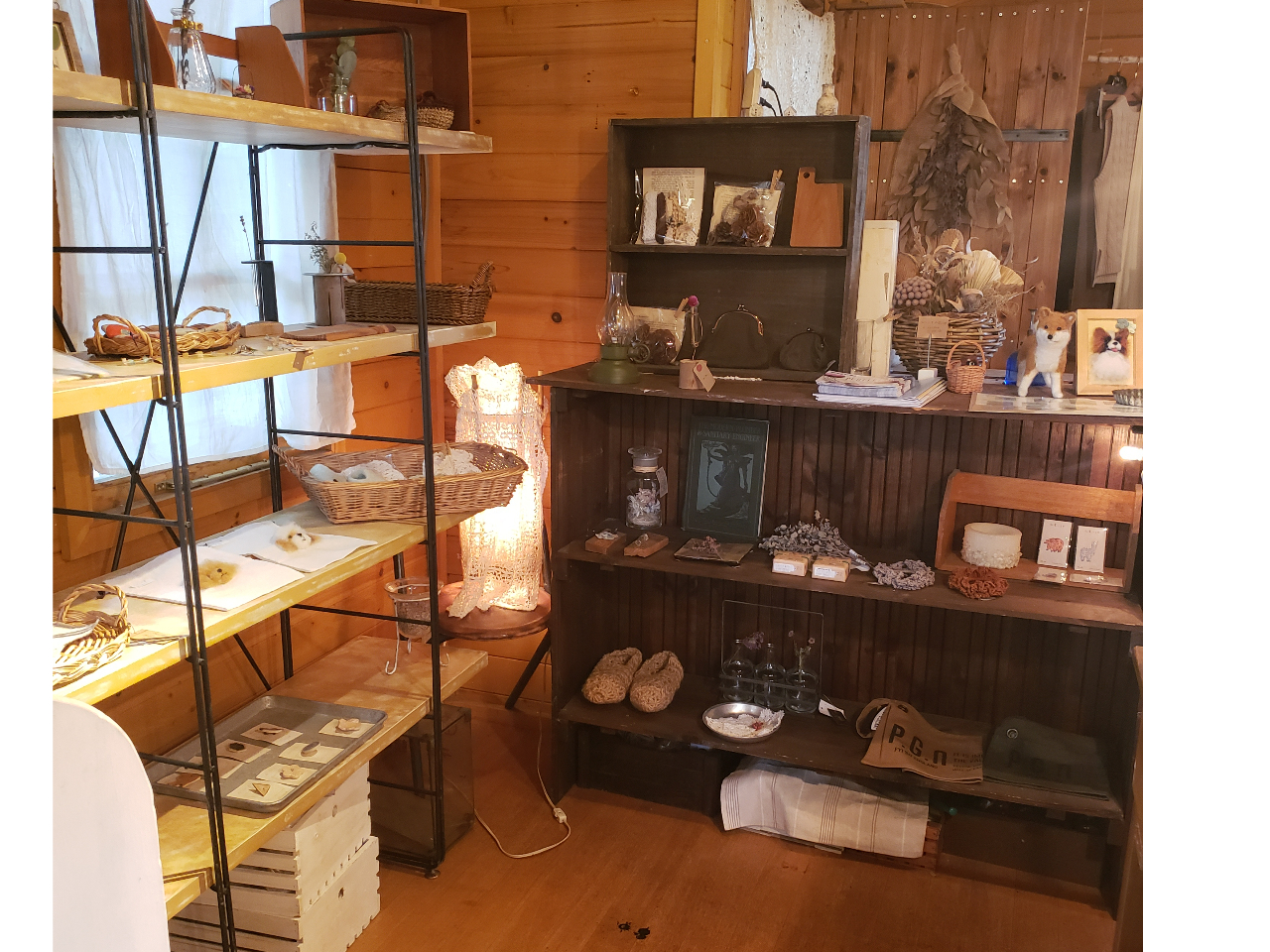 初めてでもOK!必要な材料と道具はお渡しいたしますので、時間内に終わらなくても心配しないで、挑戦してみてくださいね。優しく楽しくお教えします。