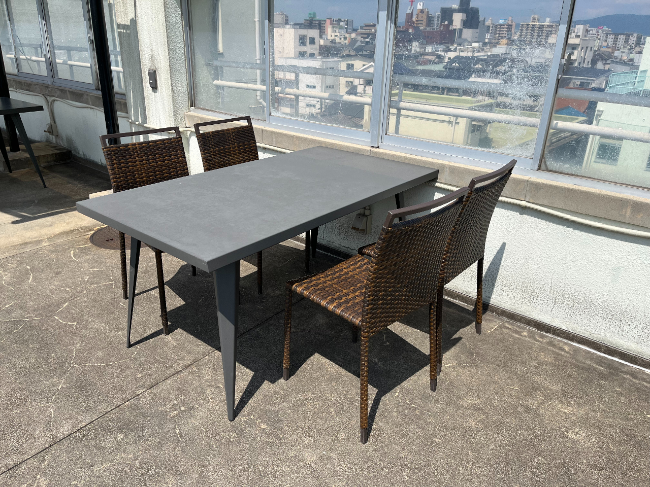 �v�[���T�C�h�ł��A�������BBQ���Ă��������܂��I�����ē{��ꂽ�v�[���T�C�h�Ńo�[�x�L���[���y���ޓ�������Ȃ�āI�I