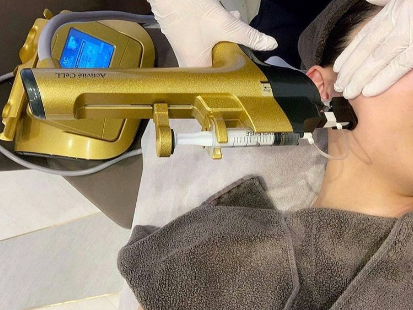 smoothł́ȂɂEсEtFCVȂǂ̂Y݂郁j[𑽐舵Ă܂B