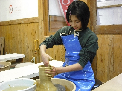 }c[}ŋ܂̂ŁAqly낭̌邱Ƃł܂