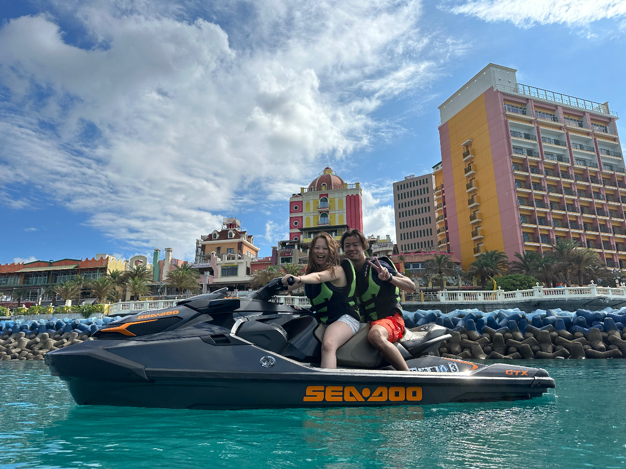 �W�F�b�g�X�L�[�i3�l���j �u����MAX�I�C���X�g���N�^�[�����c����W�F�b�g�X�L�[�ŁA����̊C�����R���݂Ɏ������悤�I�v�����ɂ���Ă̓����^�����ł����I