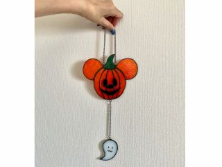 可愛いハロウィンの吊り下げをステンドグラスで♪