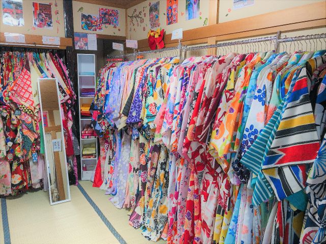 豊富な着物はどの柄を選んでも追加料金なし!新作も選び放題☆
