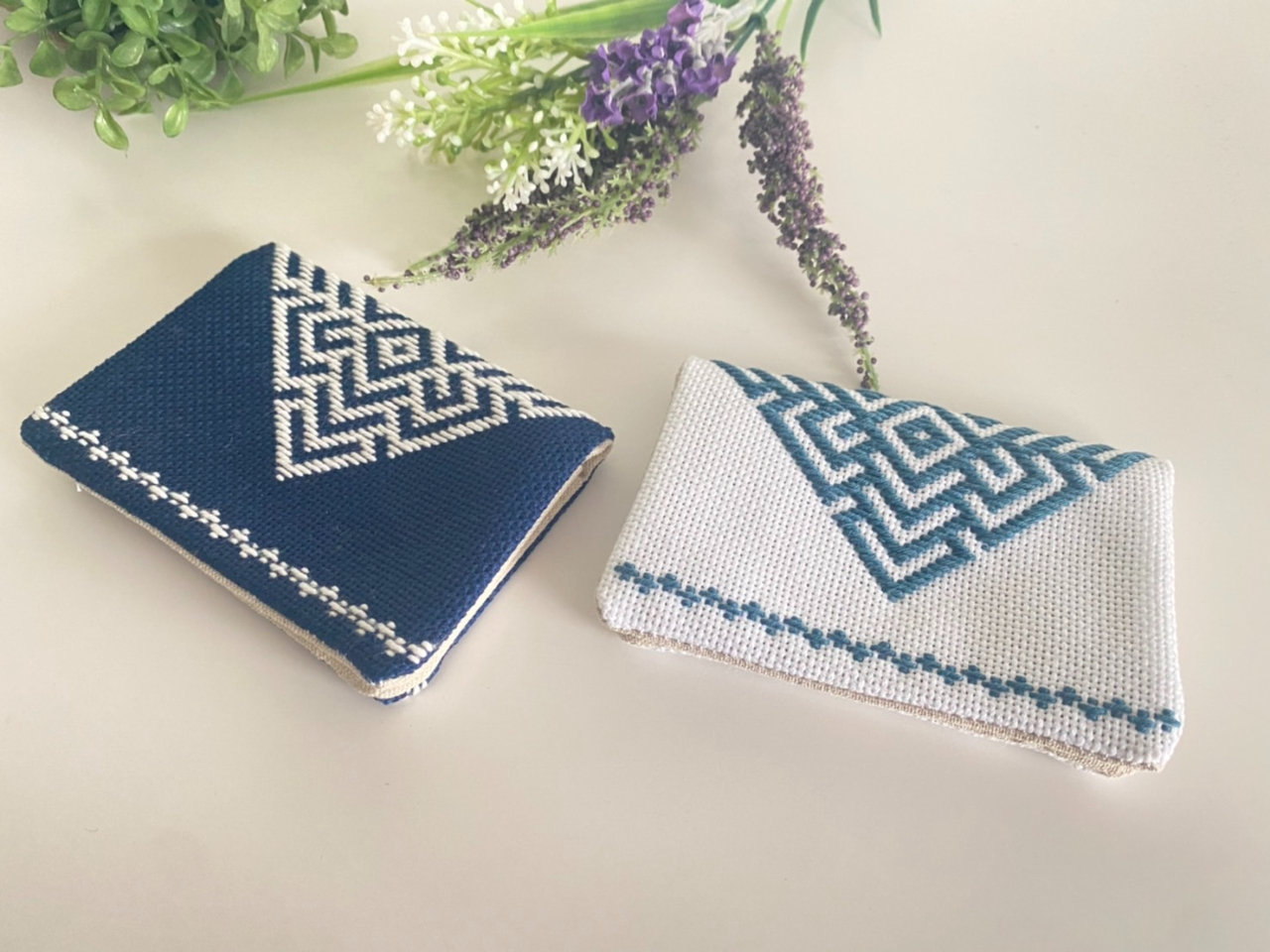 ���h����