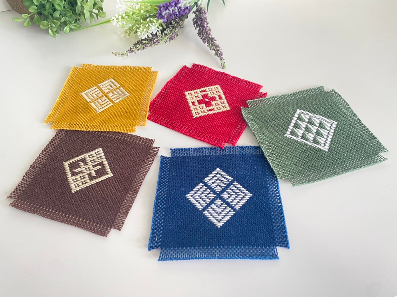 コースター作り×アロマ*津軽の名品「こぎん刺し」を体験しませんか?休憩時間にアロ...