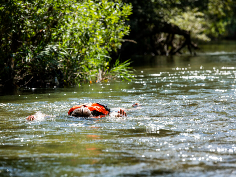 水の中に入って遊べます♪