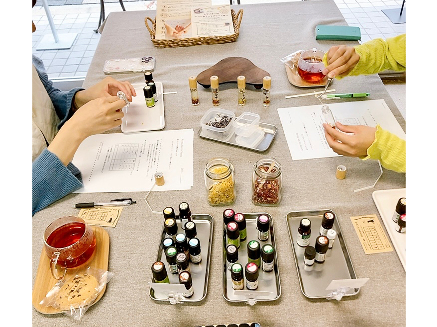 FBƈꏏɂׂ肵ȂAyЂƂƂ߂