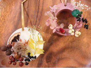火を使わないアロマキャンドル、アロマワックスサシェ。香って、飾って楽しめるルームフレグランスです♪