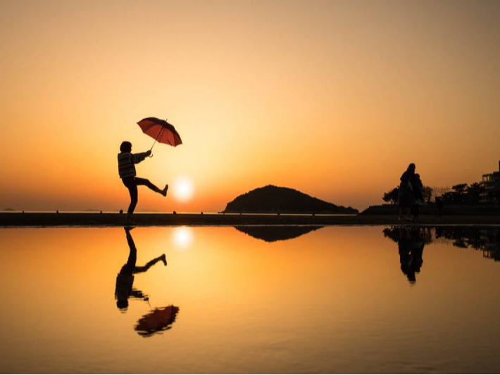 1km̃Or[`ւ鉸₩ȊCBNĂɂ͑̊CqK܂B˓Cɒޗ[AiX|bgƂĒmĂ܂B