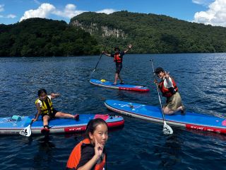 美しい十和田湖でSUP体験してみませんか?