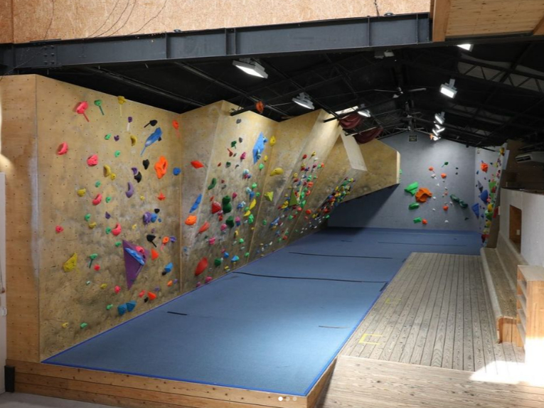 ꂼX΂̈ႤWʂ̕ǂ܂I