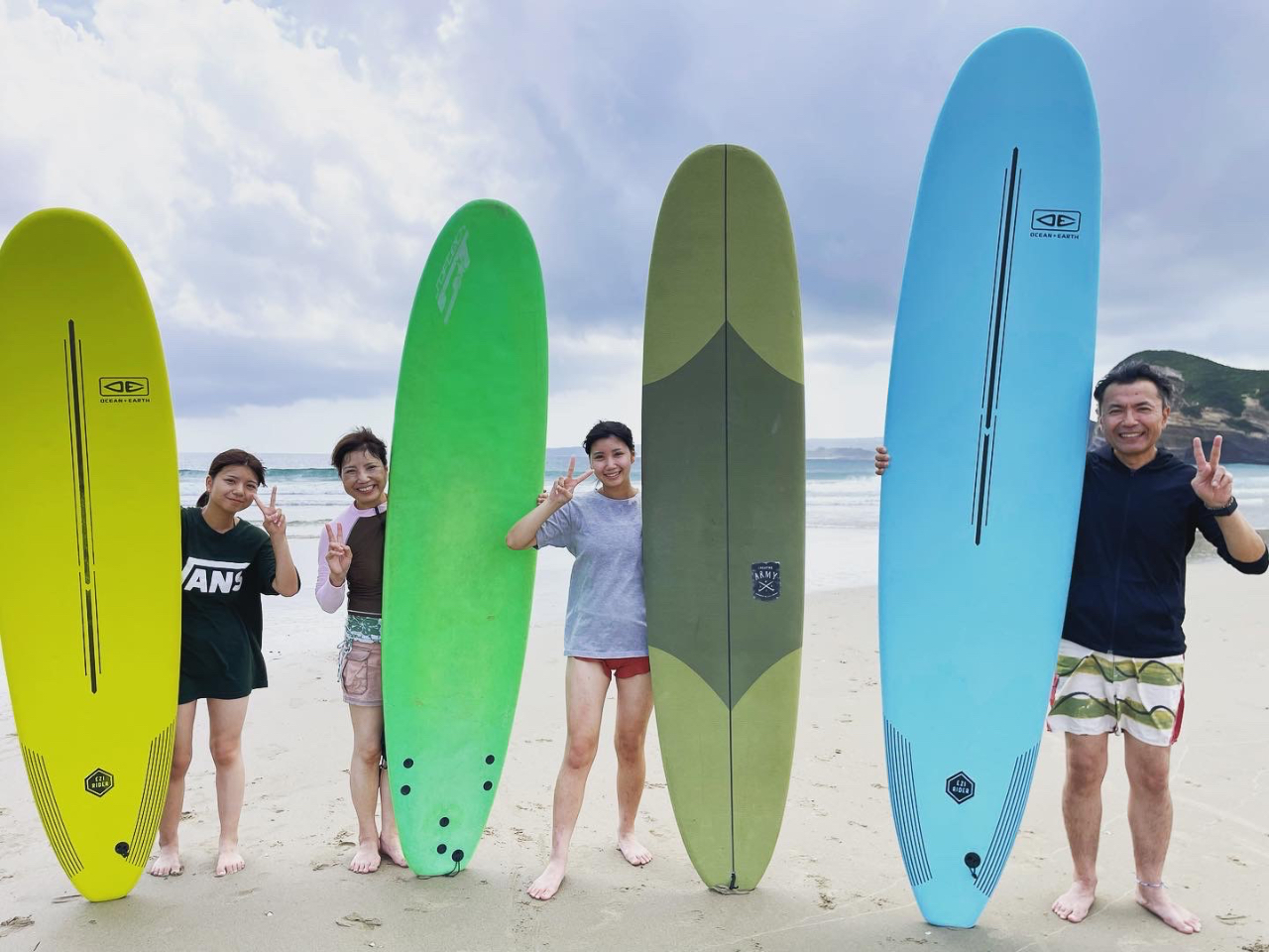 種子島・初心者大歓迎！】【サーフィンレッスン｜始めての方でも波に