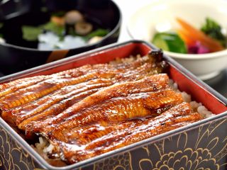 浜松の食文化を満喫!浜松名物の「うな重」をお召し上がりください。