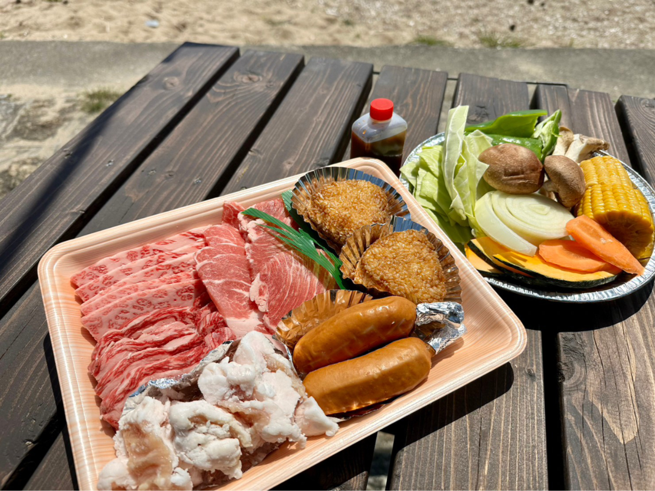 写真はレギュラーセットのイメージ(2人前)