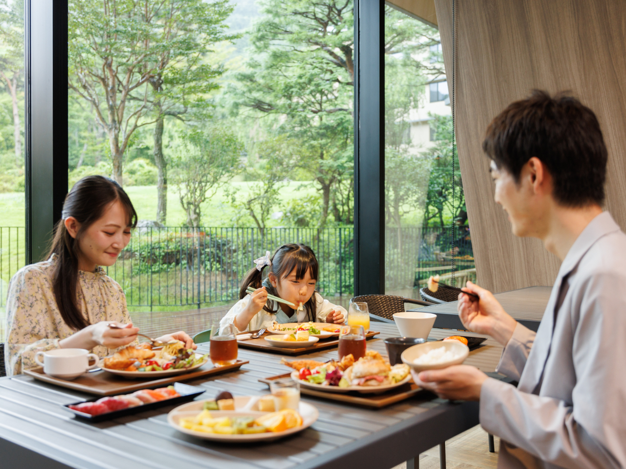 ȂqlÂƑAJbvEvwEO[vȂǕLŵqlɂƁA뉀]ރXgłHy݂Ă܂B