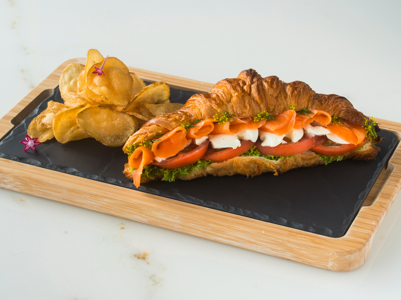 yt[EW`z Iׂ郁ChN Zbgj[