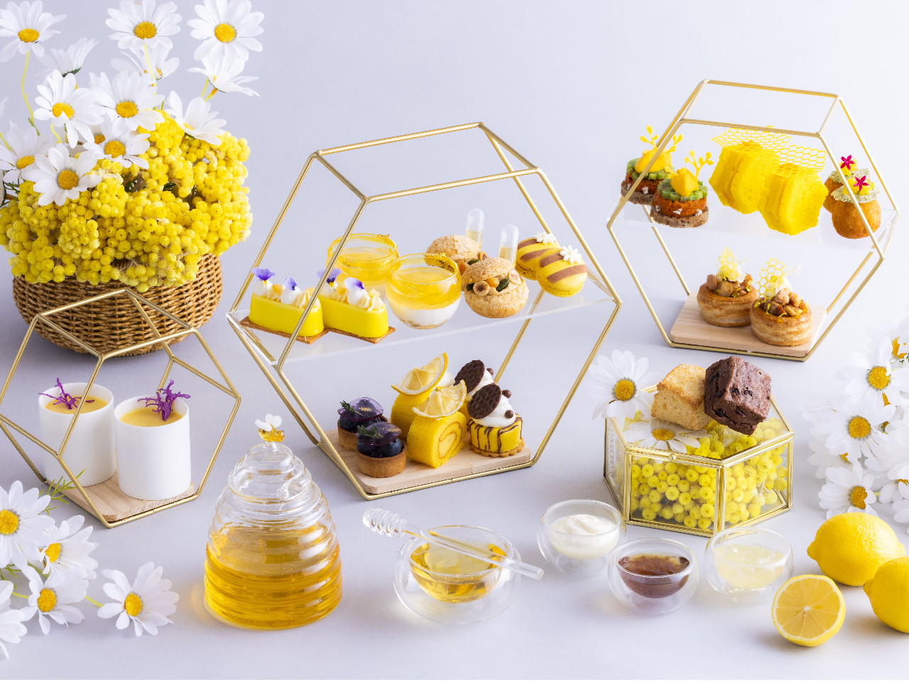 �n�j�[�������E�z���b�N�E�A�t�^�k�[���e�B�[