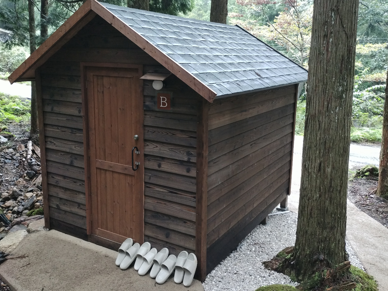 更衣室2部屋あります!