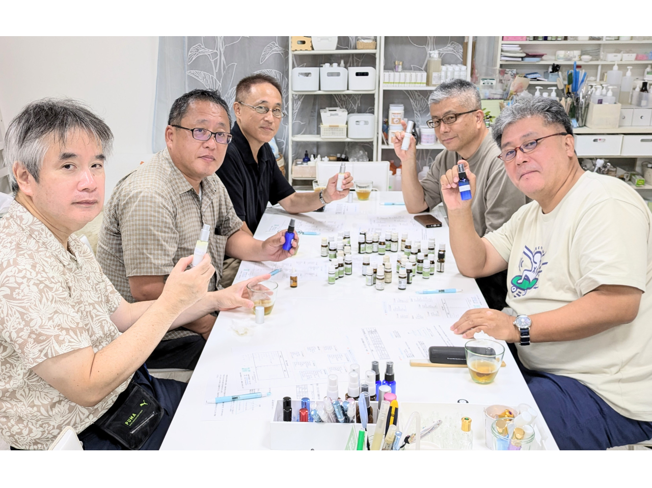 ǂ̃iCX~h̊FBŐV̌̂ył̂BȎьAꂼ̑u₩ȃIgR̍肪ł܂B