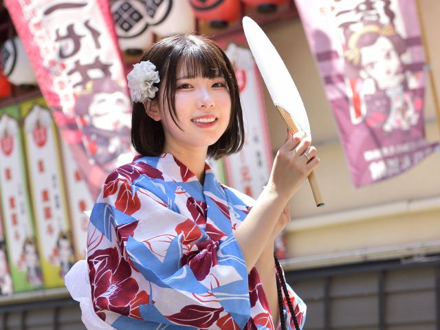 ショートヘアー、ボブの方におすすめヘアセット無しプラン。髪飾りはつけ放題