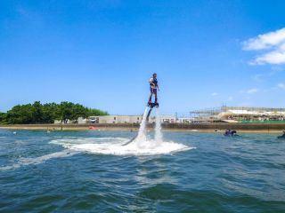 フライボード体験イメージ