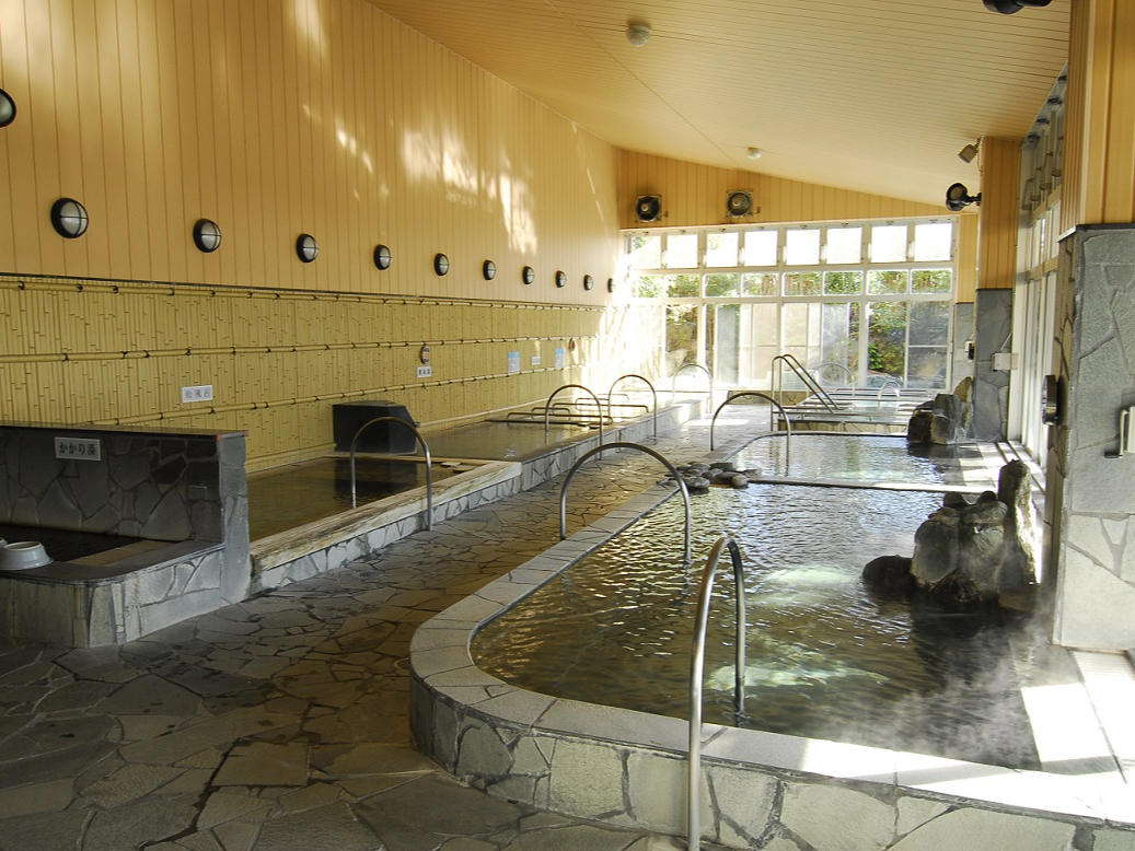 ł́AGXeoXAdCA򗁂Ȃǂy݂B