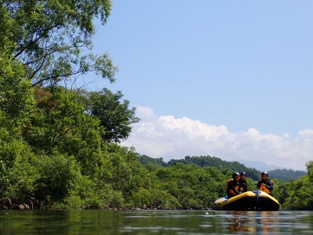 ネイチャーライン:【コスパ最強】ニセコ尻別川でラフティング体験!<写真・動画、無料プレゼント>