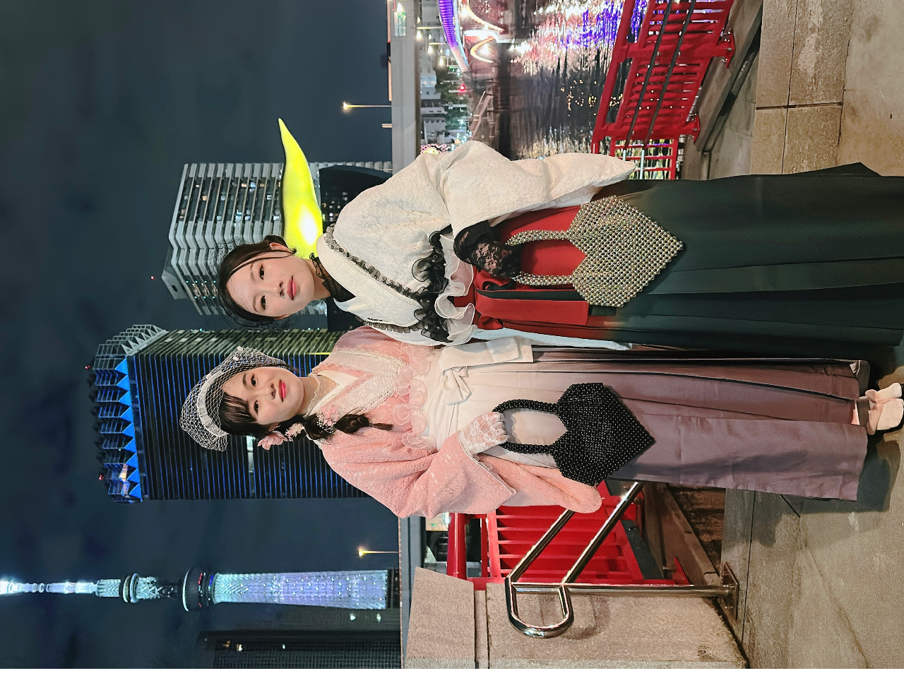 ���Ǝ��̌у����^��