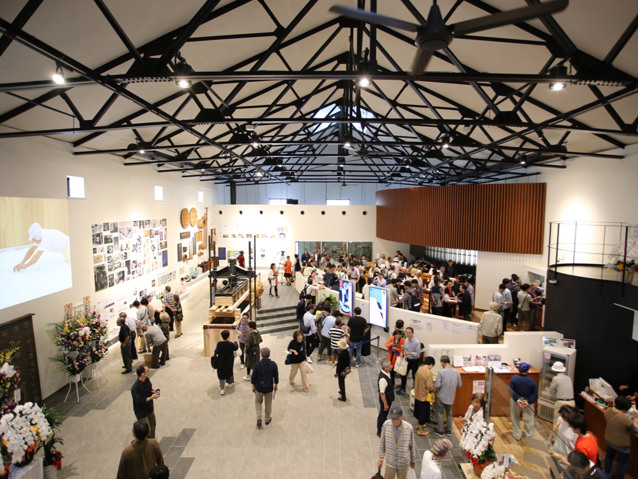 �g�T�� ���~���[�W�A���u�����v�̎ʐ^4