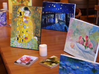 "誰もがアーティストに戻れる場所"で、皆様のご来店をお待ちしております。