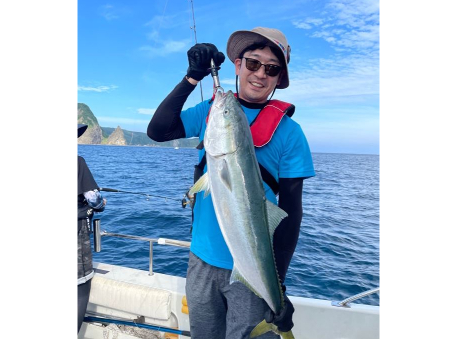 ※写真の魚は釣れる魚と違う場合がございます