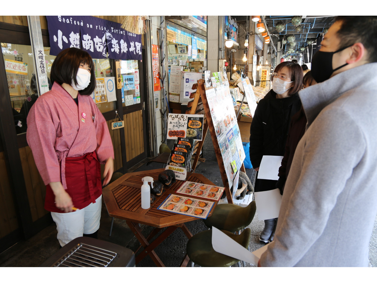 美味しいもの見た後はお昼ご飯の時間。解散後の市場メシランチもセキバッチに紹介してもらいましょう!