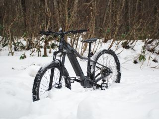 \電動アシスト付きマウンテンバイクでラクラク♪♪/