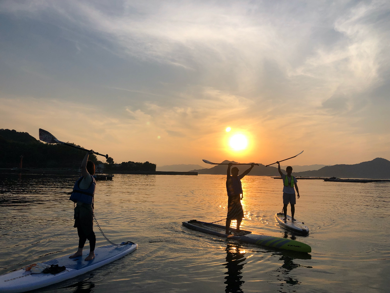 江田島・SUP体験】元校長と愉快な仲間達が教える安心SUP体験！(約1時間