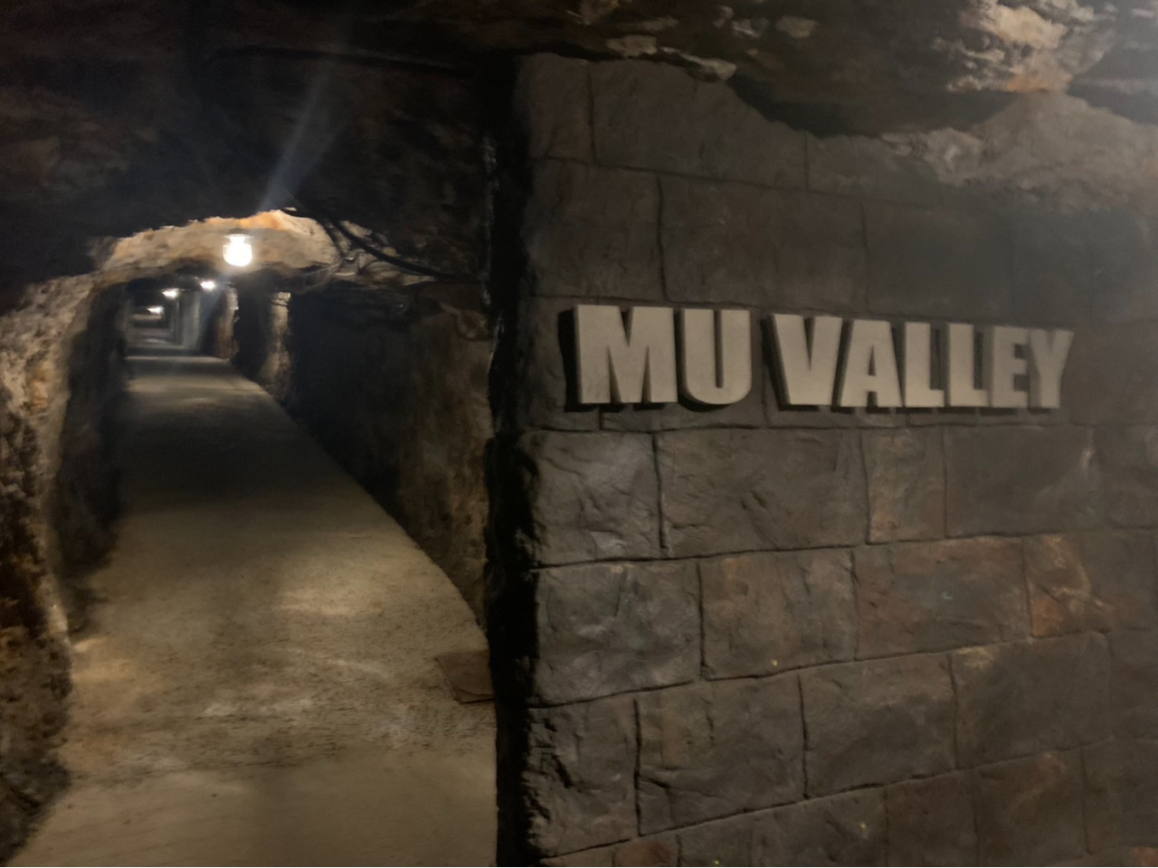 u̐_avS1kmɂyԒnꉤ nꉤ̑S͖1kmAł͒nł͖키Ƃ̏oȂ_IȋԂL܂