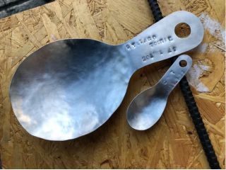 「お互いが助け合いながら生きていく」と誓うファーストバイト。 この大切なひと口を運ぶスプーンを作りませんか?