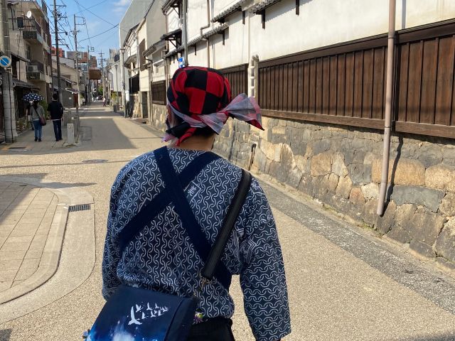 白壁が続く名古屋の町並み保存地区、四間道と名古屋で最も古い商店街の一つ、円頓寺商店街で、人力車の俥夫体験!