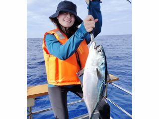 大きなカツオをGET!