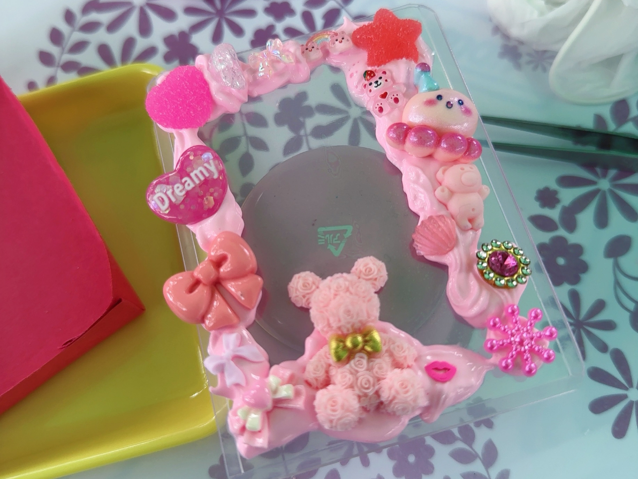 トレカホイップデコ♪可愛い小学生の作品