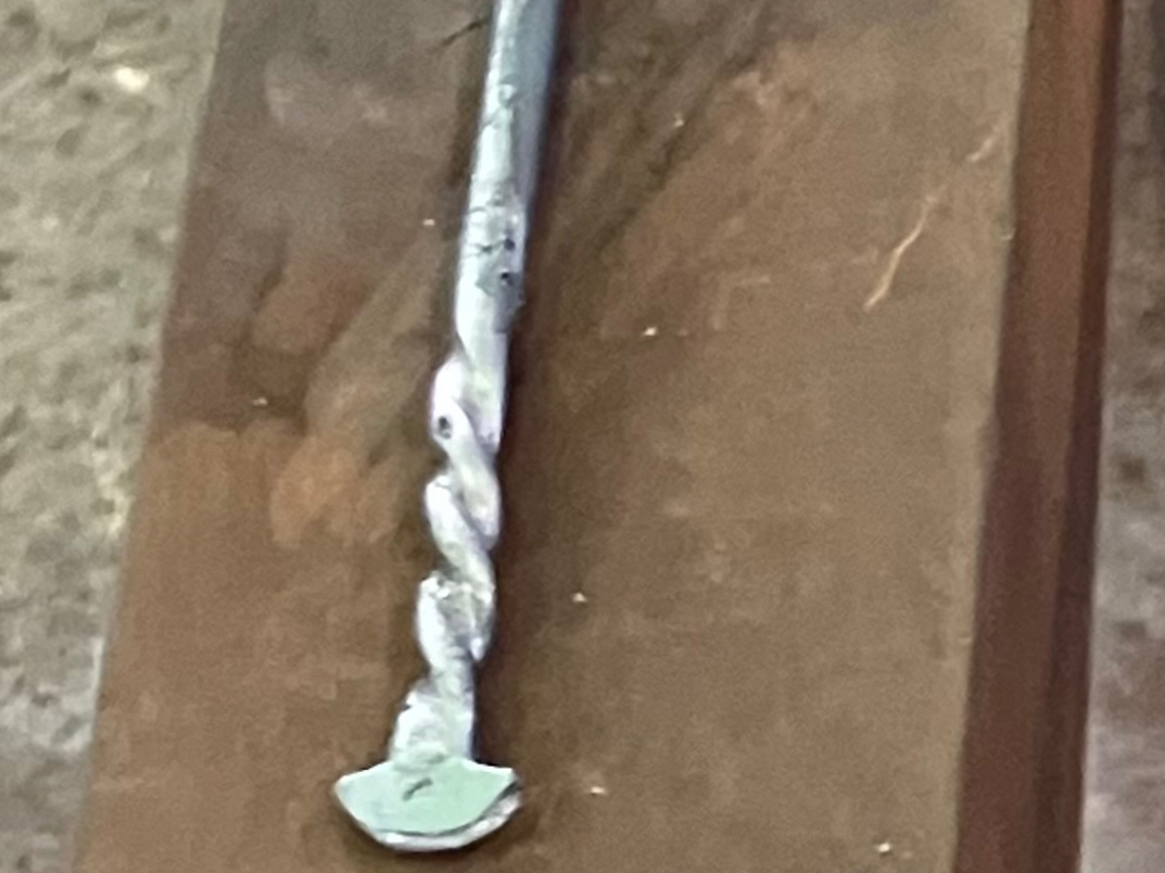 お好きなだけ捻ってください