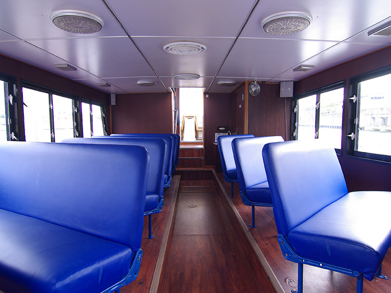 �L���r���ɂ̓G�A�R���A�g�C��������Ă���A���K�ȊC�̗����y���߂܂��B