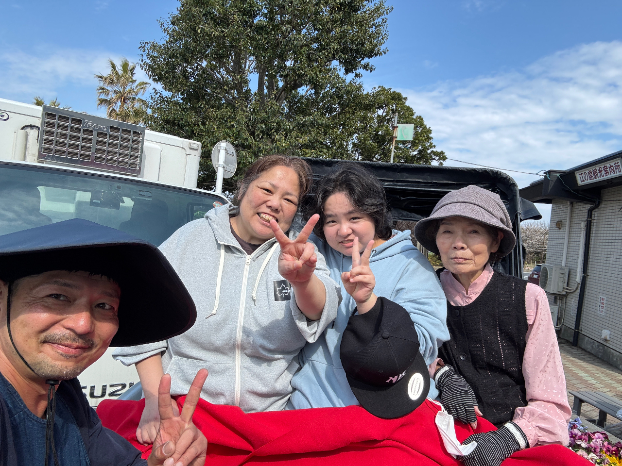 �]�̓��ό��l�͎� ���ނ̎ʐ^2