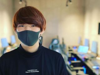 eスポーツの専門学校を卒業したスタッフが講師として丁寧に教えていきます♪