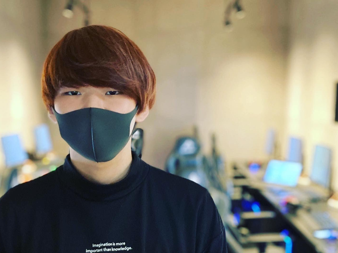 eX|[c̐wZ𑲋ƂX^btutƂĒJɋĂ܂